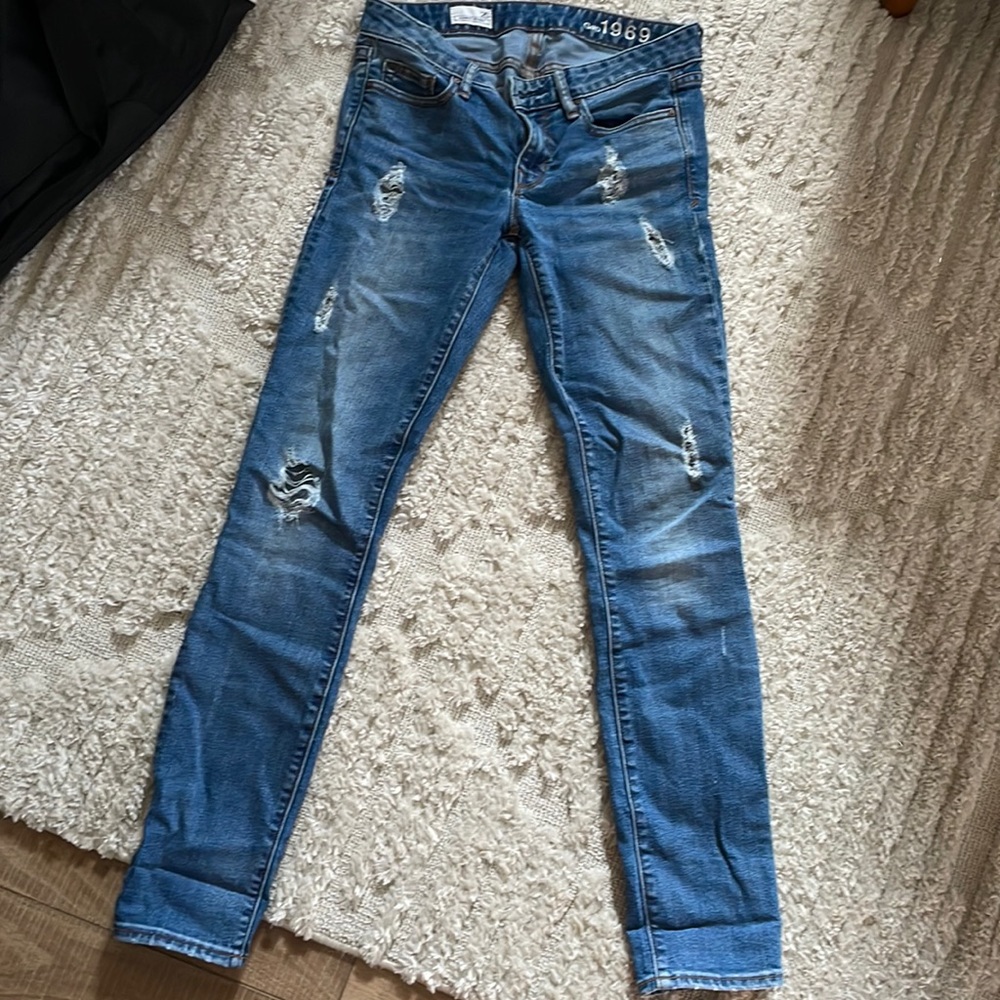 Destructed Skinny Jeans